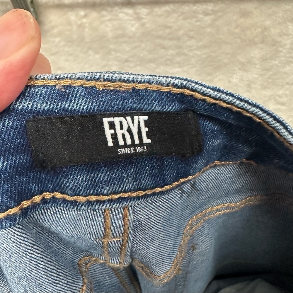 Frye women’s Jeans high rise straight leg blue denim size 14/32 - Picture 7 of 7